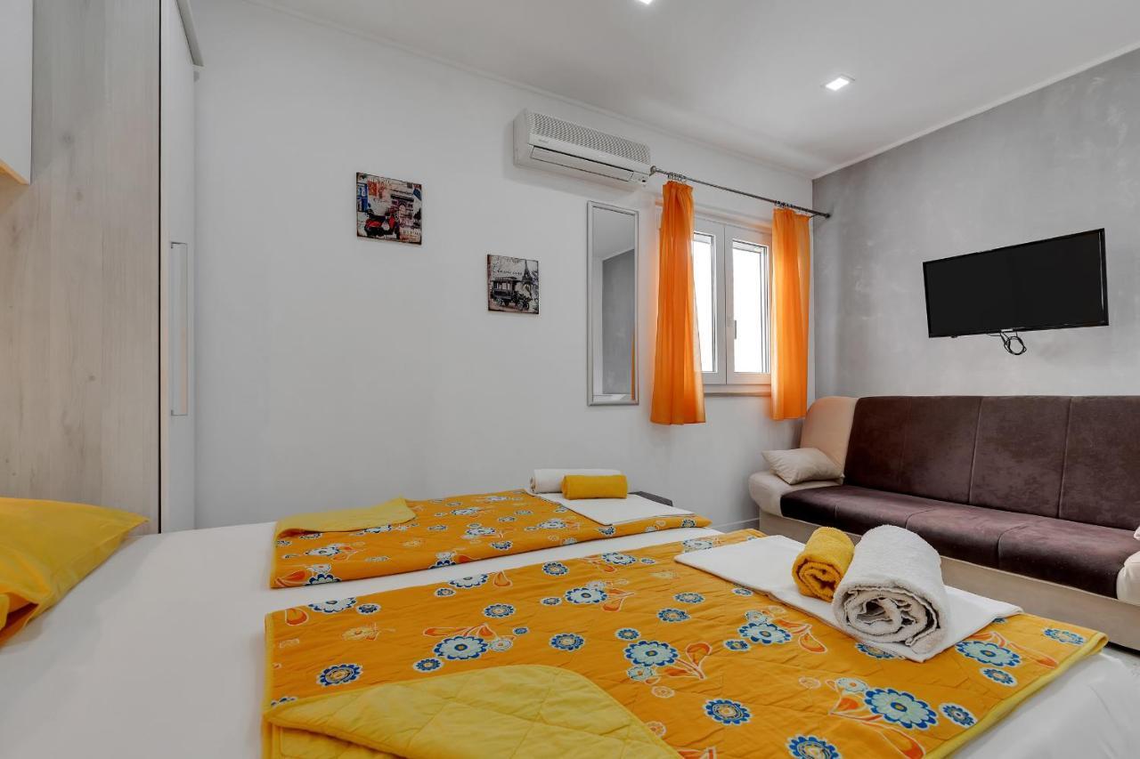 טוצפי Apartments Zorica מראה חיצוני תמונה